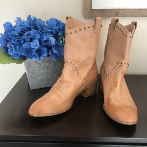Twiggy London Tan Boots
